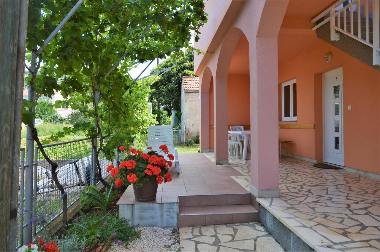 Apartmani Ramljak Marina Exteriér fotografie